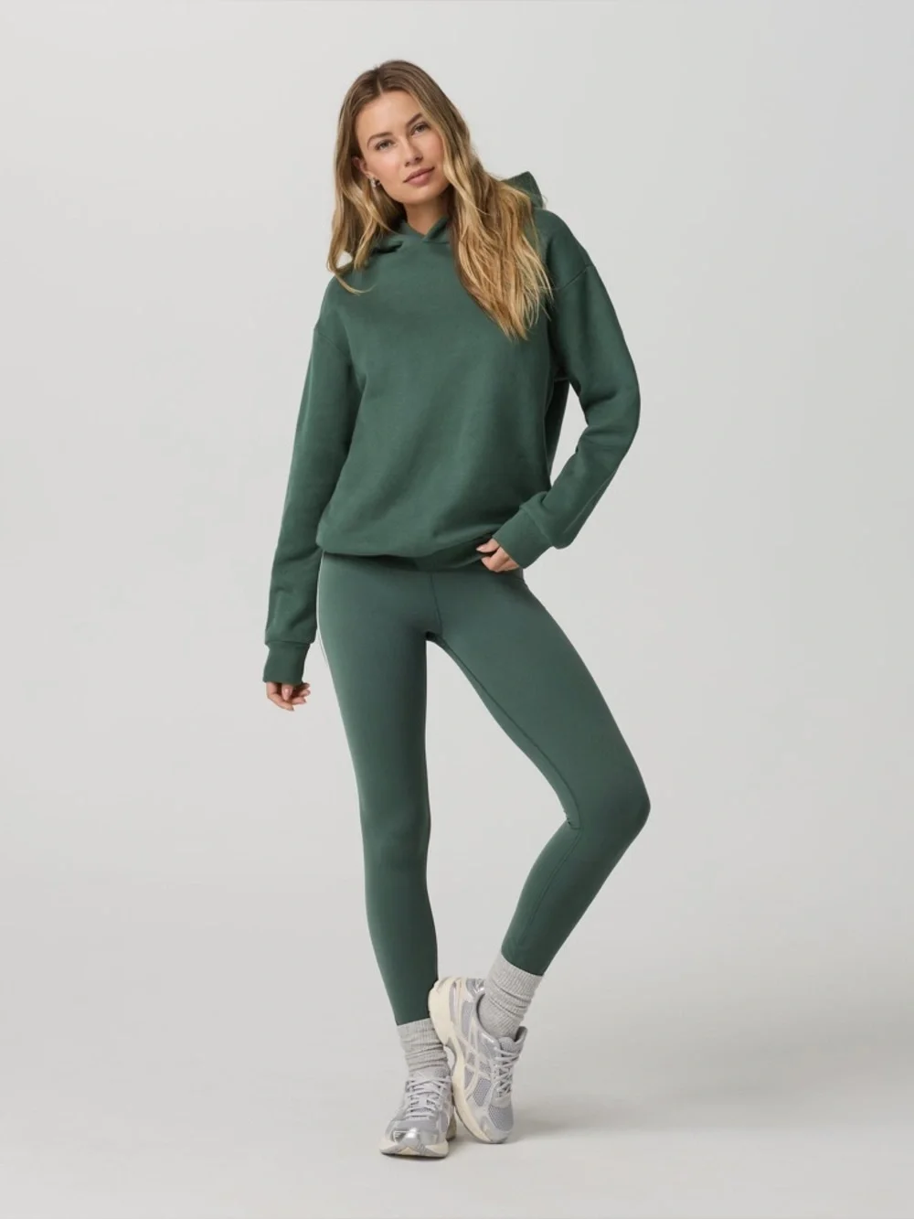 Vuori Restore Oversized Hoodie Agate Green - Picture 3 of 8